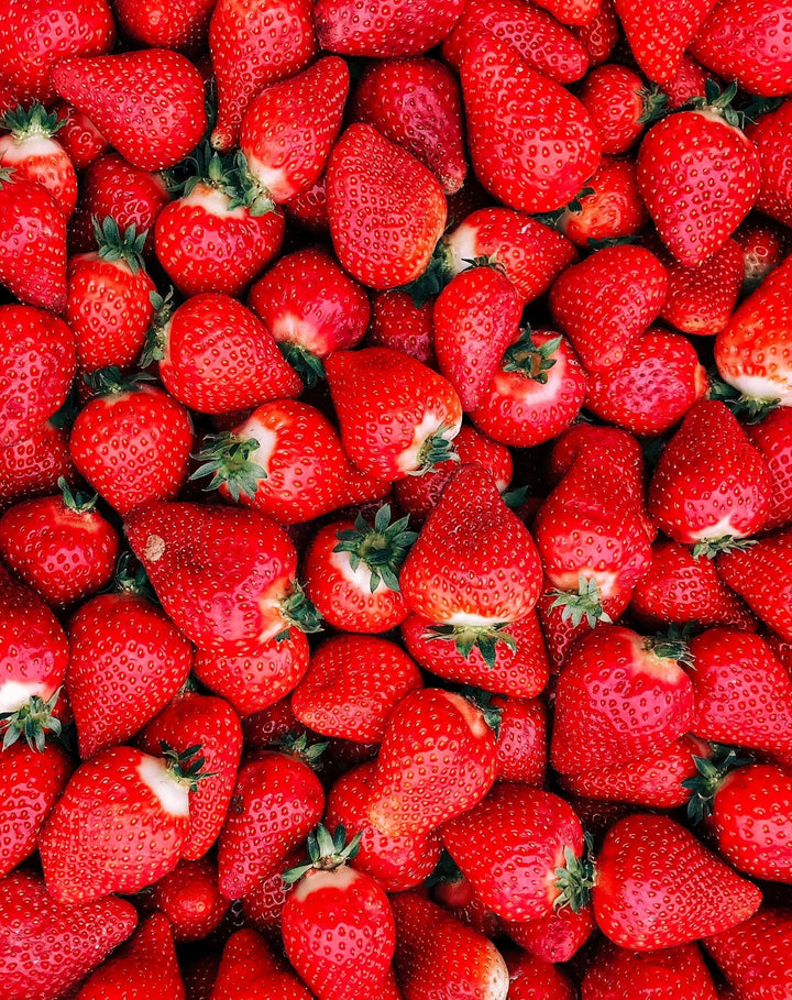 Top 3 Strawberry Perfumes That Smell Sweet, Sexy, and Addictive