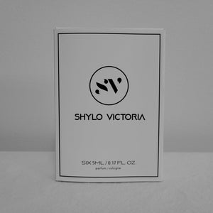 Shylo Victoria 30ml Fragrance Book - Parfum Gallerie
