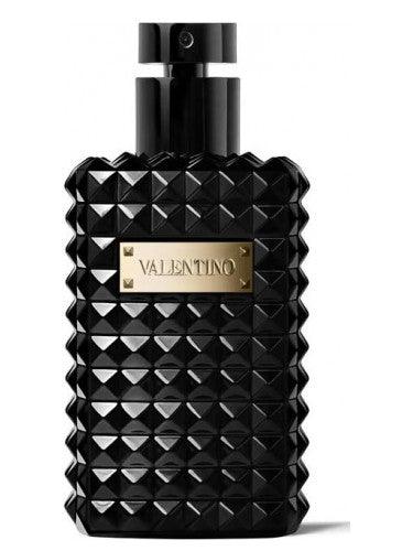 Valentino Noir Absolu Oud Essence for men - Parfum Gallerie