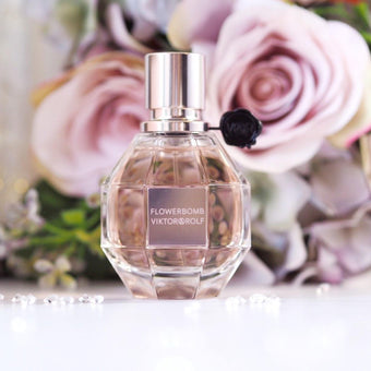 FLOWERBOMB - Parfum Gallerie